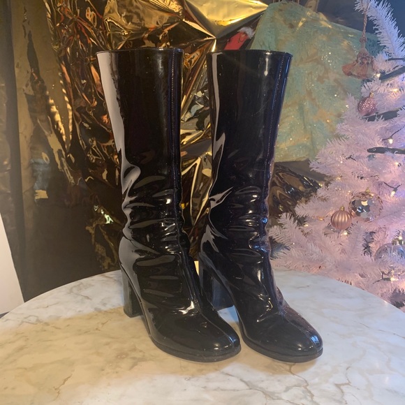 Mod style Patent Leather Go-Go Boots - Picture 3 of 6
